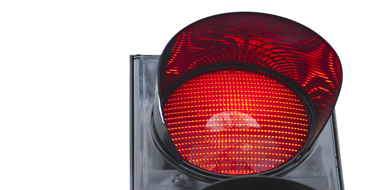 avoiding-red-light-car-accidents avoiding-red-light-car-accidents