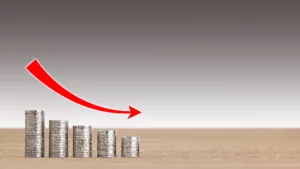 An Illustration Showing A Decrease In Earning Potential, Represented By Stacks Of Coins Gradually Shrinking In Size From Left To Right, With A Red Downward Arrow Emphasizing The Concept Of Loss Of Earning Capacity.